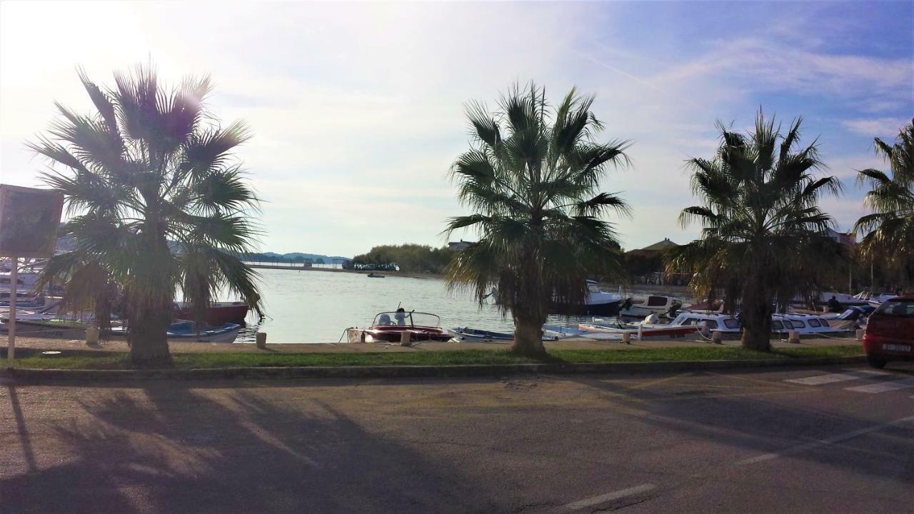Apartments Marina Srima Esterno foto